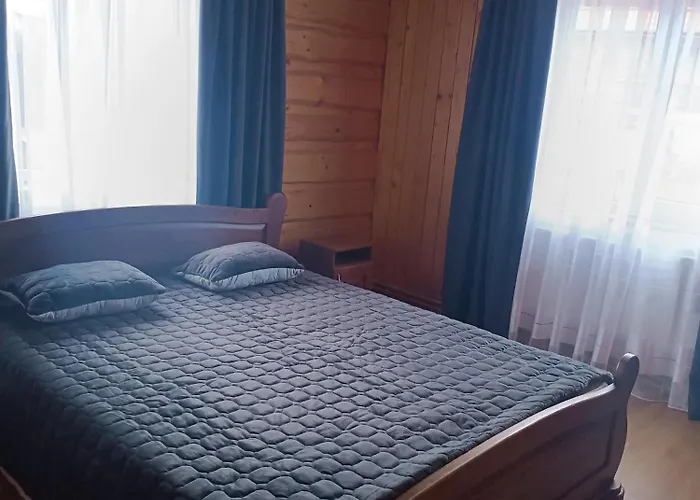 Otel золота рибка Yaremche